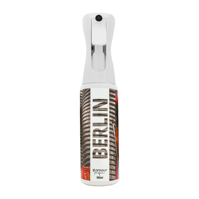 GLAMOUR PARFUM - Ambientador de Hogar Berlín - 300 ml - Pulverizador con Aroma Fresco - Ambientador Textil en Spray - para Pulverizar en la Cama o en Cortinas - Reutilizable