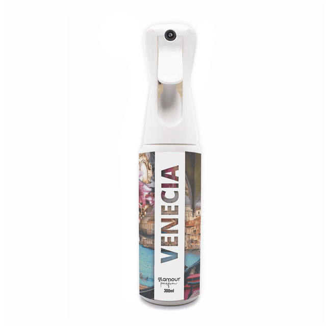 GLAMOUR PARFUM - Ambientador de Hogar Venecia - 300 ml - Pulverizador con Aroma Floral y Herbal - Ambientador Textil en Spray - para Pulverizar en la Cama o en Cortinas - Reutilizable